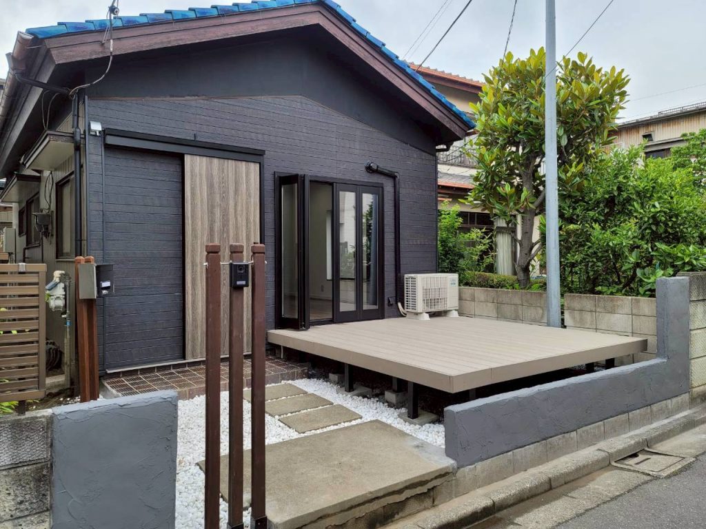 戸建て 内装解体・内外装仕上げ工事